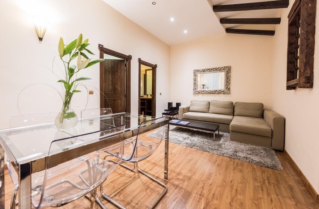 Downtown Jacuzzi Διαμέρισμα Μαδρίτη Εξωτερικό φωτογραφία